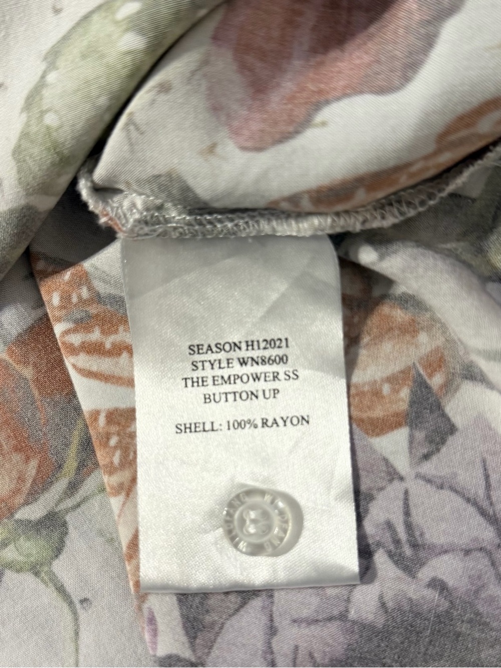 Wildfang Empower Short Sleeve Shirt in Cactus Floral - Picture 13 of 16